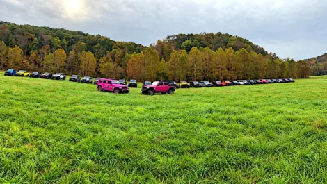 Jeep Club raises funds for breast initiative, BrAva